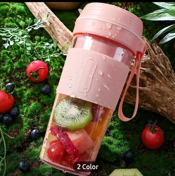 Portable Fruit Juicer Tumbler - Picture 6 of 10